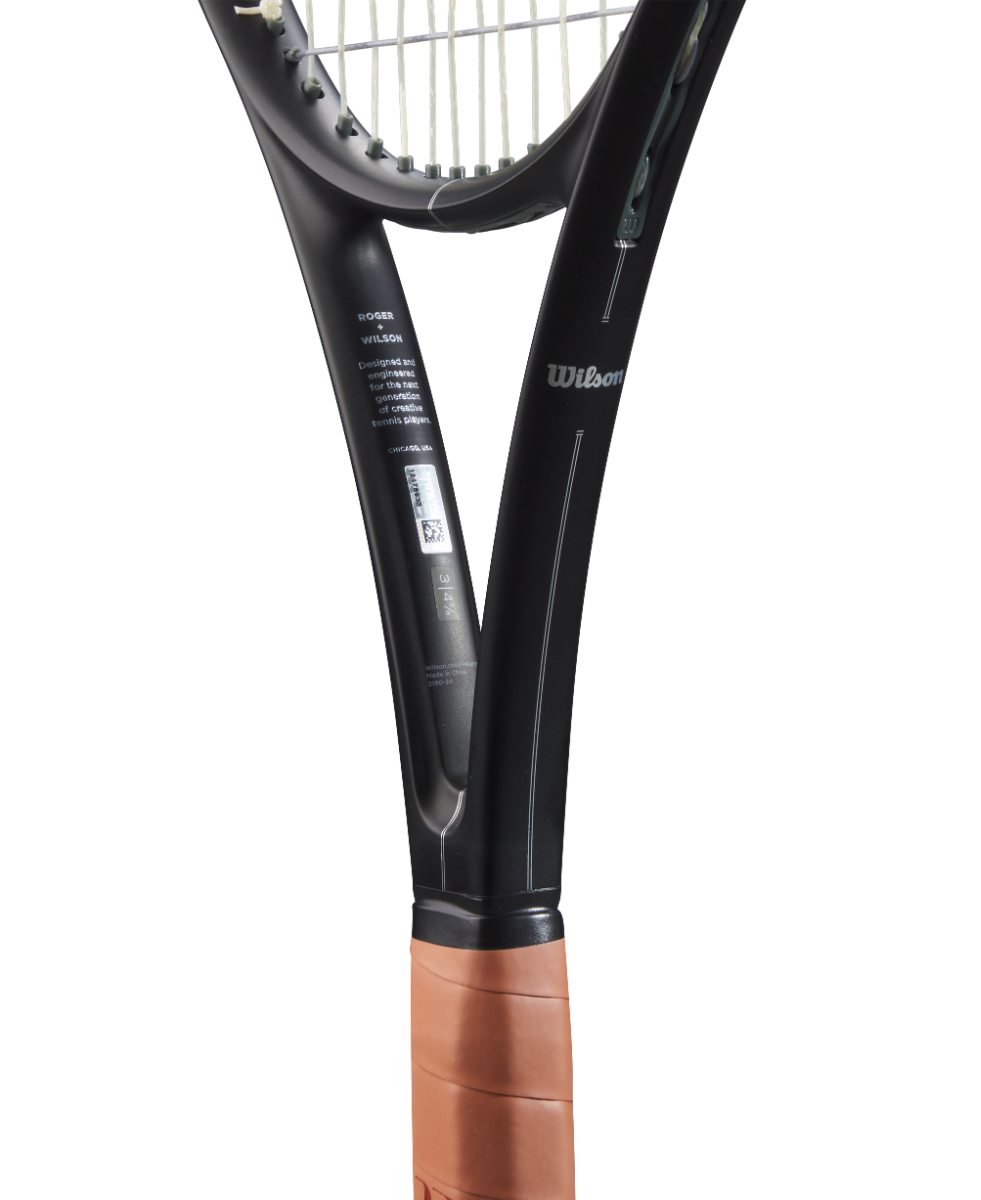 Wilson RF 01 Tennis Racquet