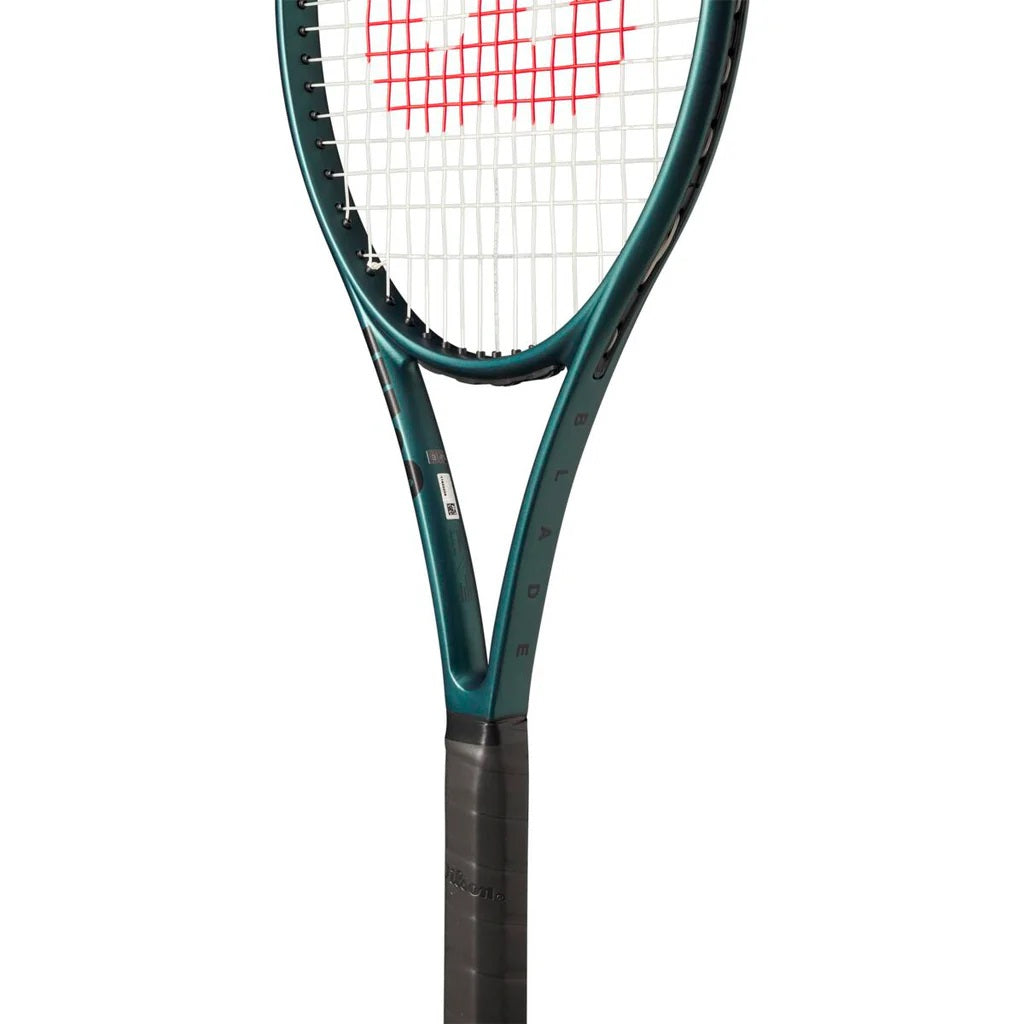 Wilson Blade 100 UL v9 Tennis Racquet