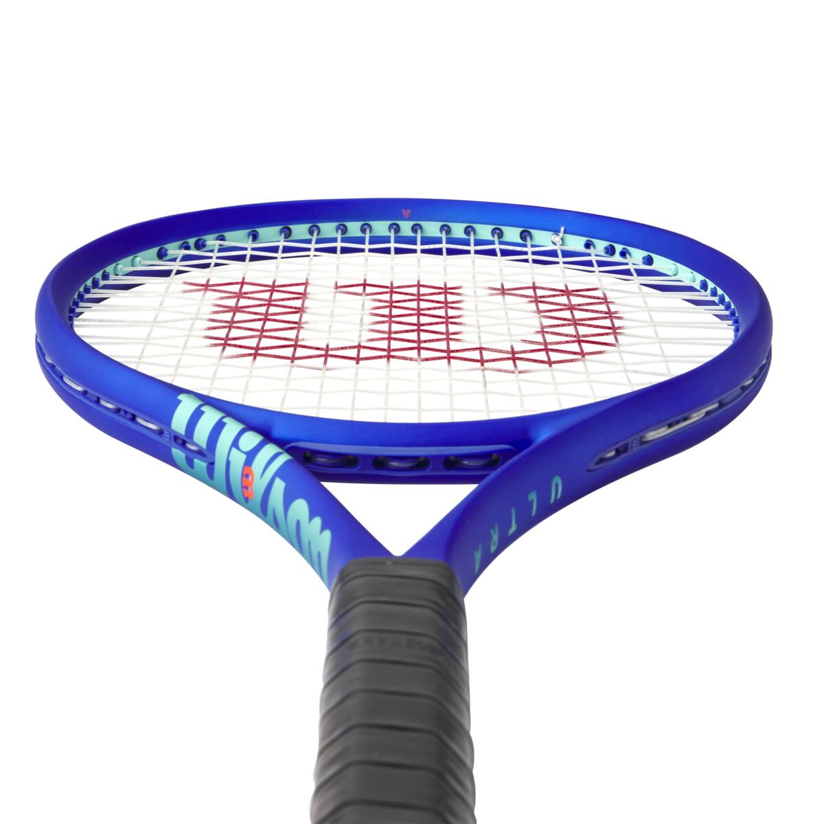 Wilson Ultra 100L v5 Tennis Racquet