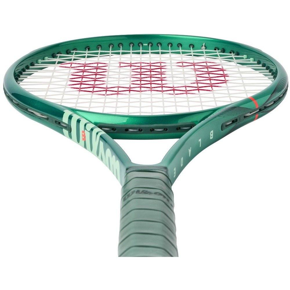 Wilson Blade 100L V10 Tennis Racquet