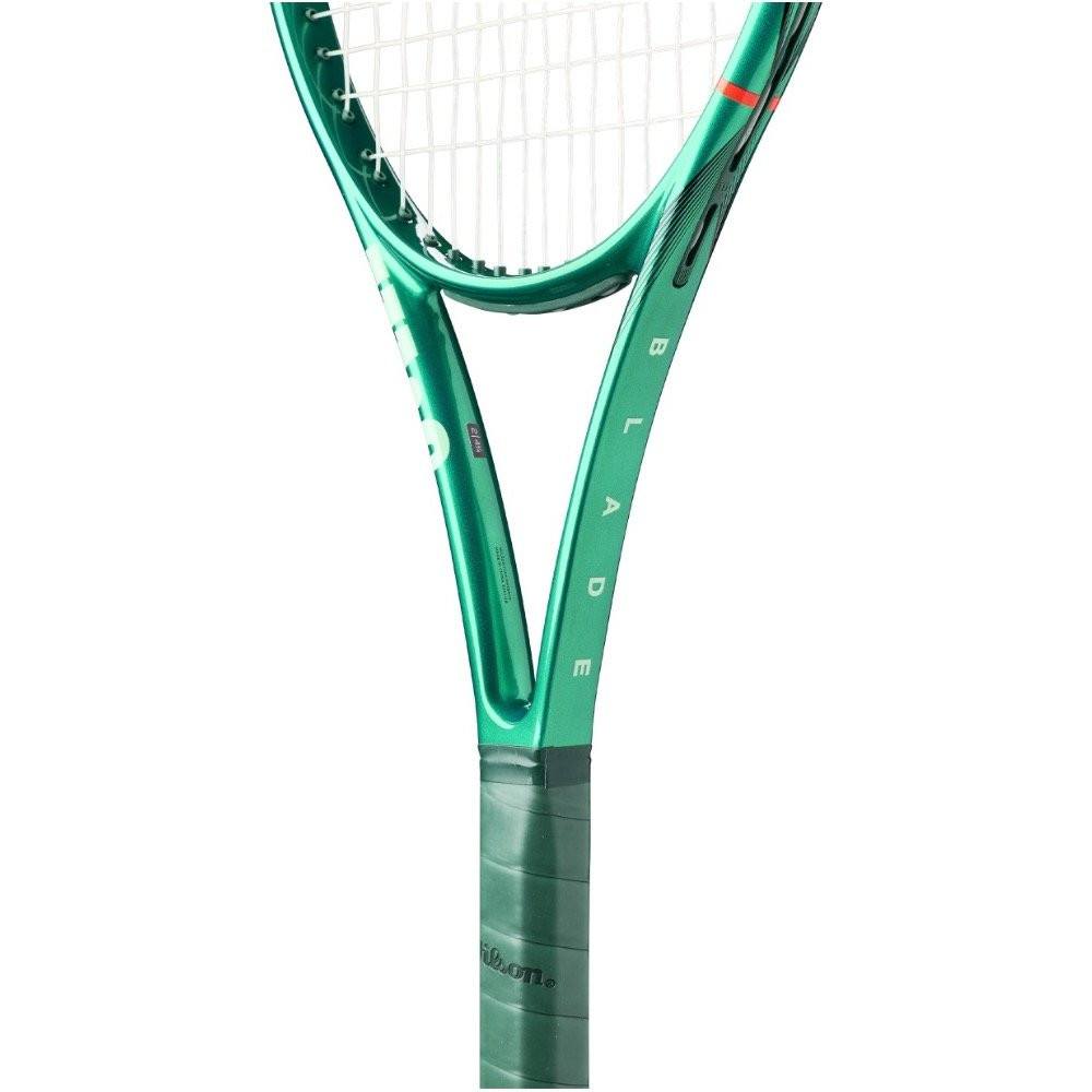 Wilson Blade 100L V10 Tennis Racquet
